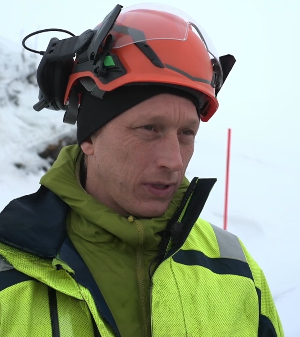 Geir Ove Engebø, project manager at Statens Vegvesen, interviewed at the avalanche site