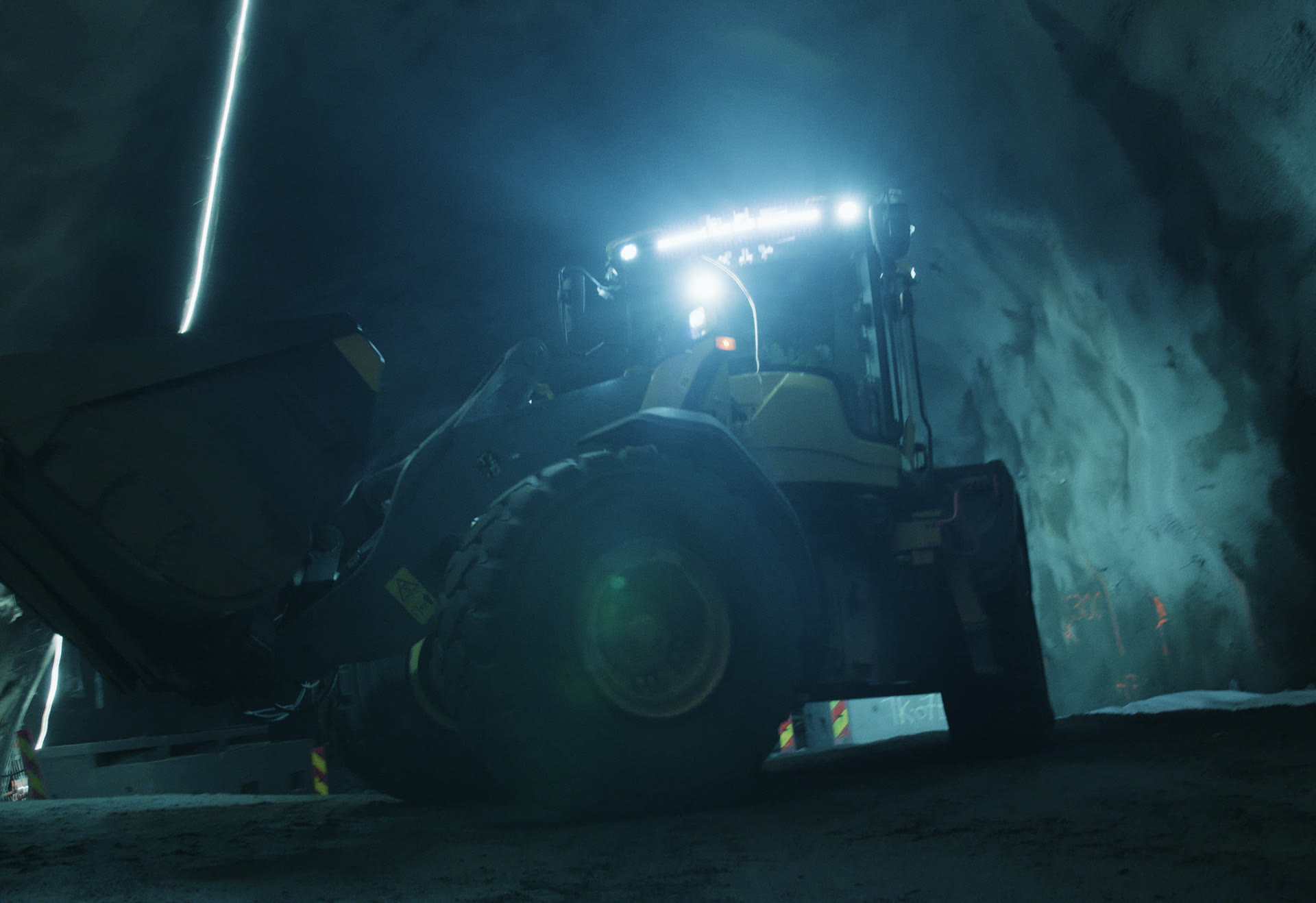 Operator out of confined tunnel space